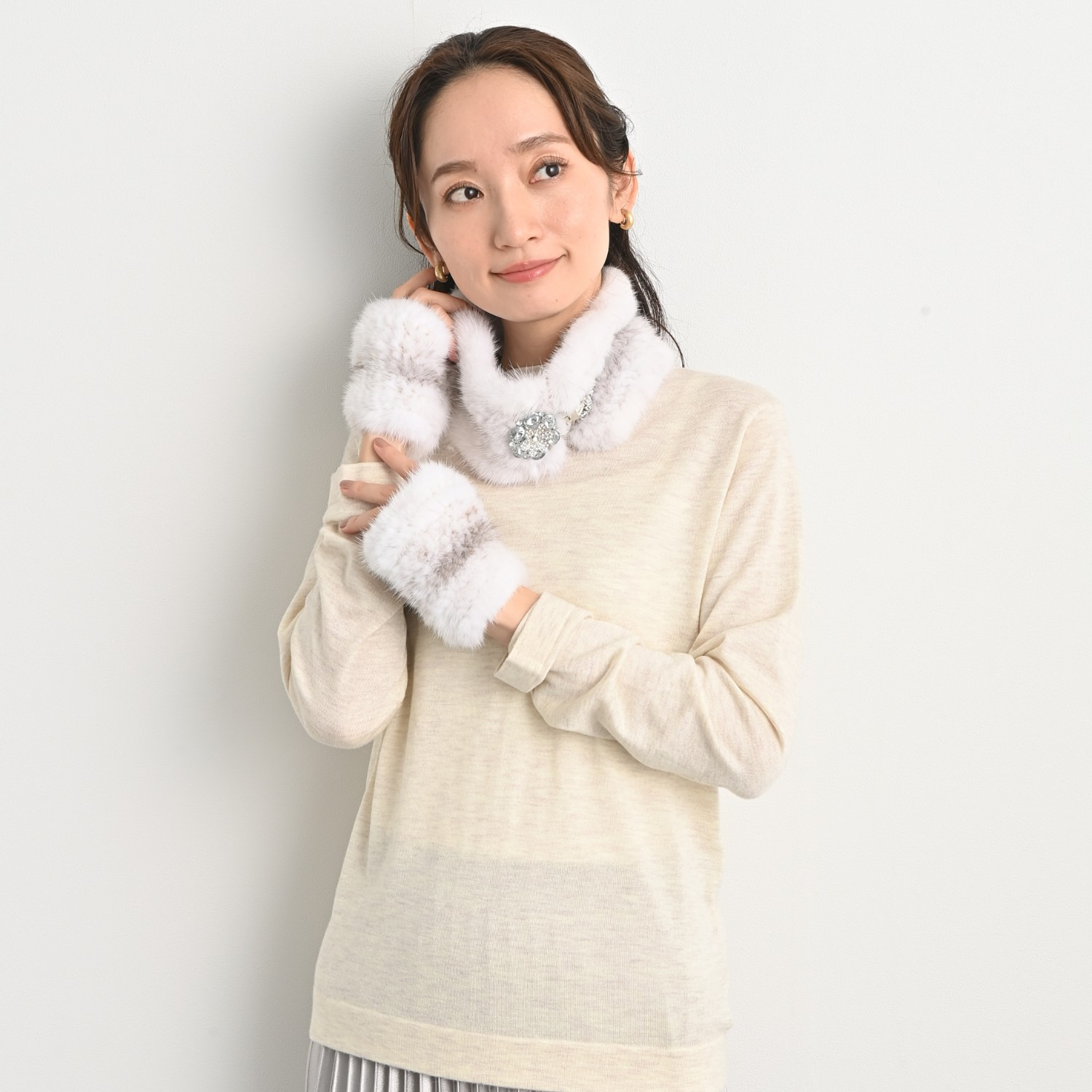 ティエドゥール ミンクヤーン 指だしグローブ