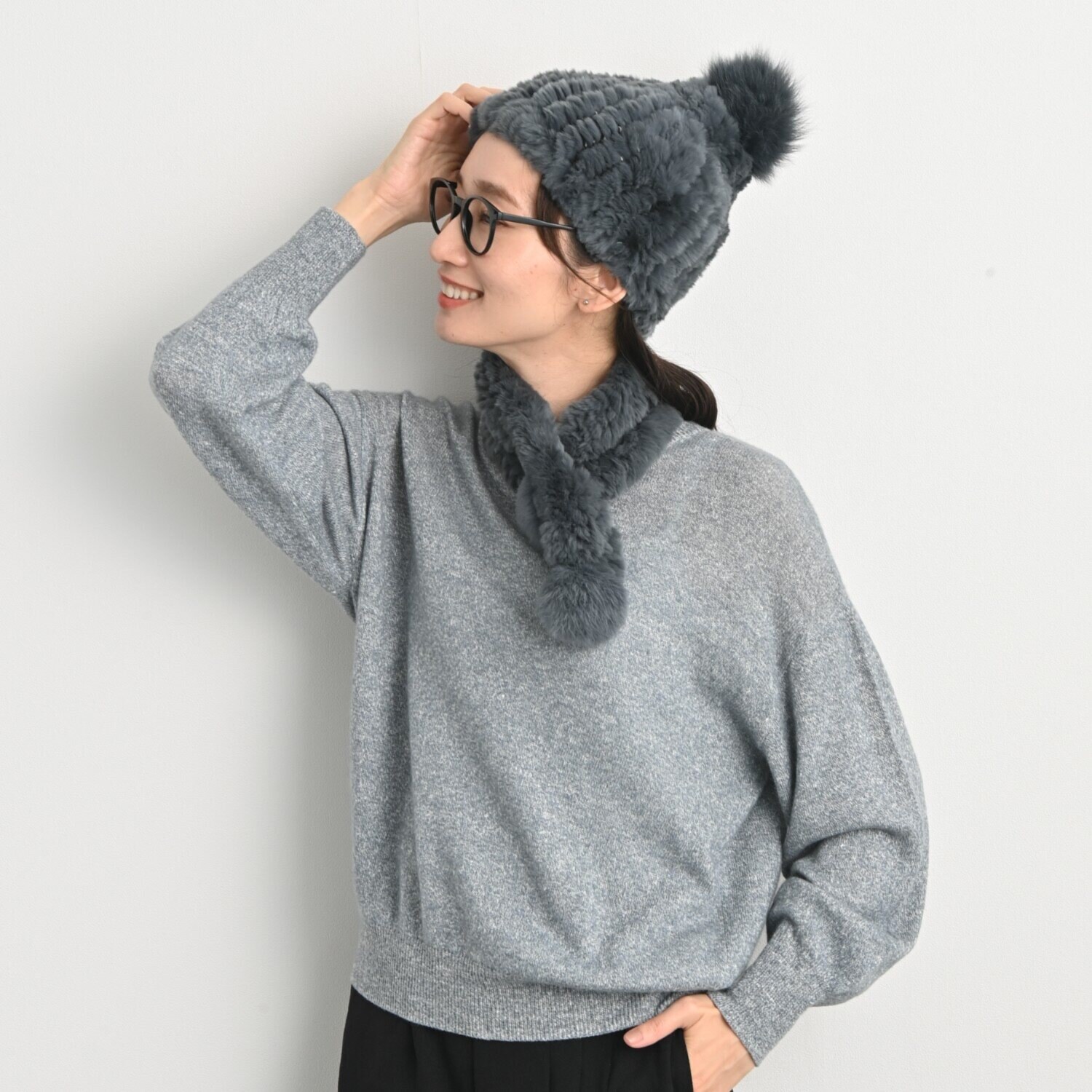 ティエドゥール レッキスラビットヤーン フォックスポンポン アクセント 帽子