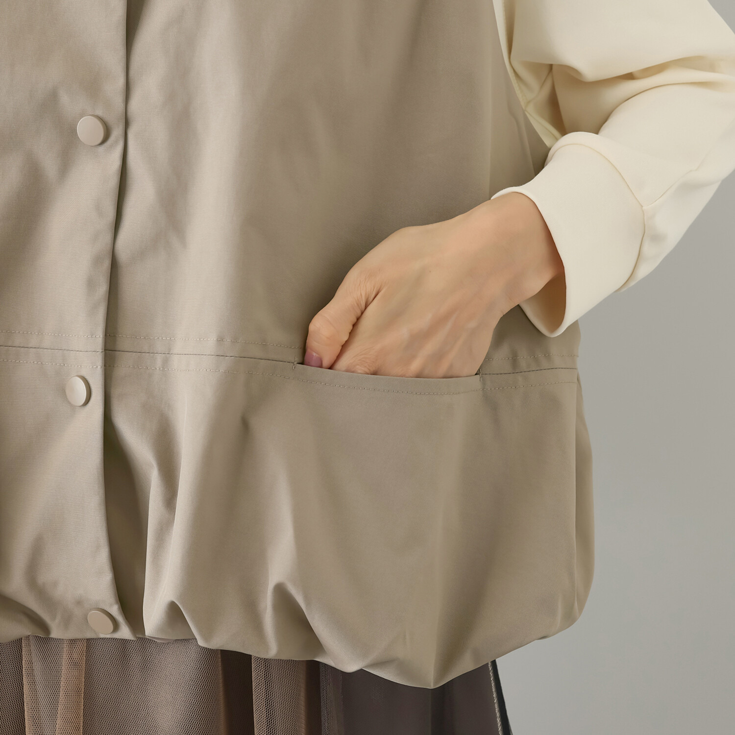 アリュメット フード付 バルーンシルエットジレ