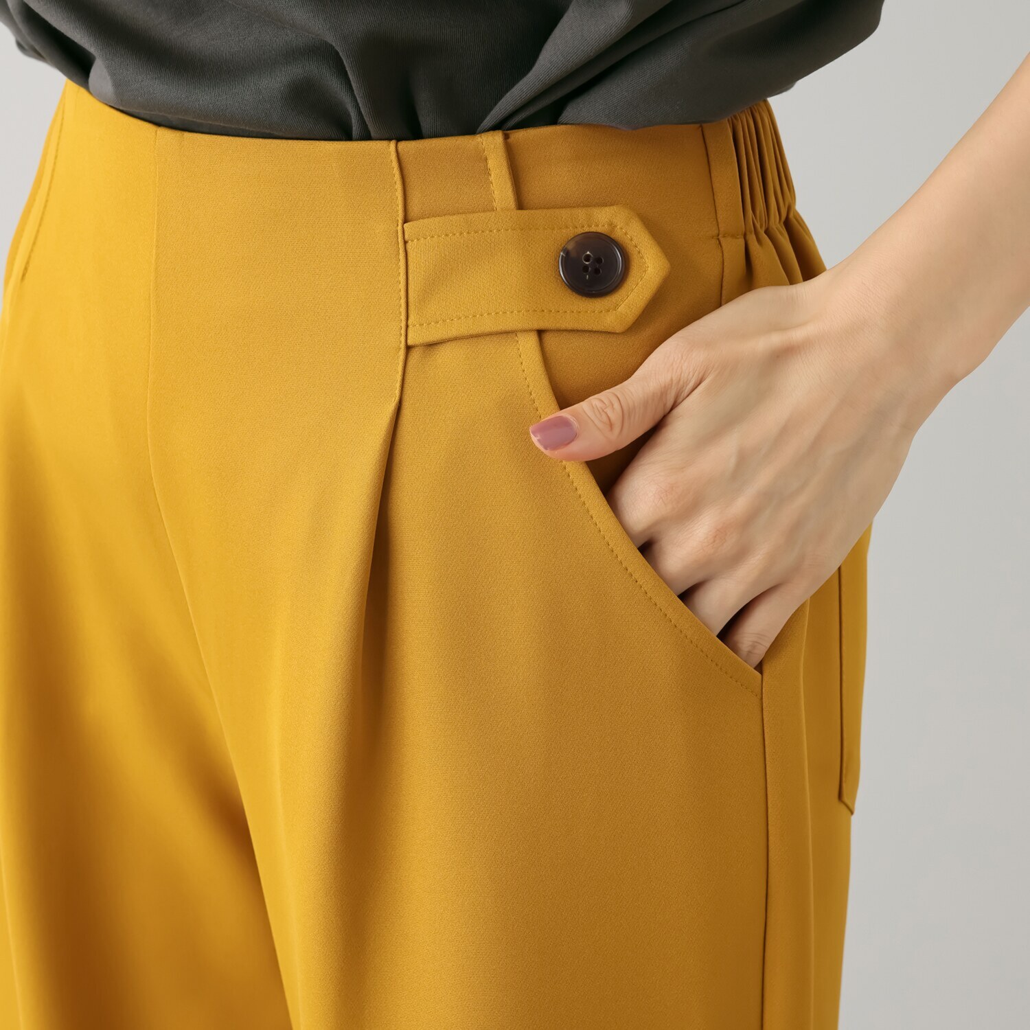 アリュメット タックワイドパンツ