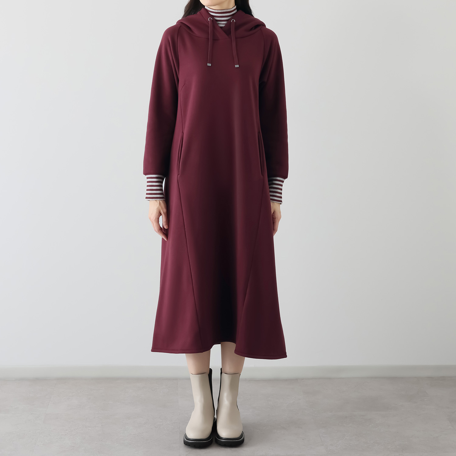 ゼラールスポーツ スーピマコットン混 裏起毛シャギー レイヤードデザイン フーディーワンピース