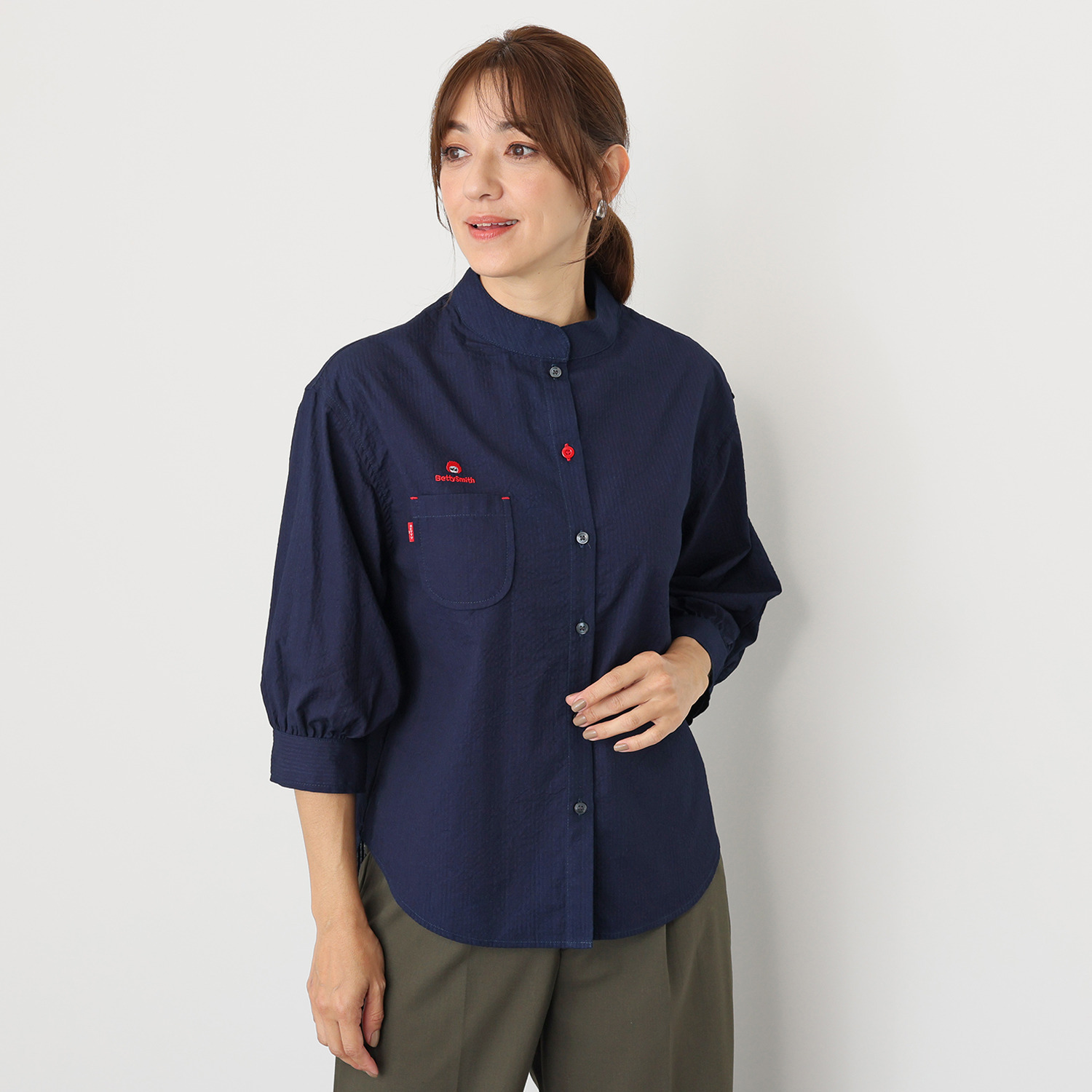 ベティスミス スタンドカラー シアサッカーブラウス