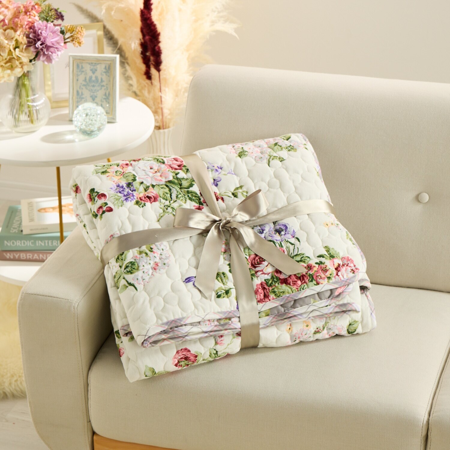 ローラアシュレイ ローズモア キルトマルチカバー ＜１９０×１９０ｃｍ＞