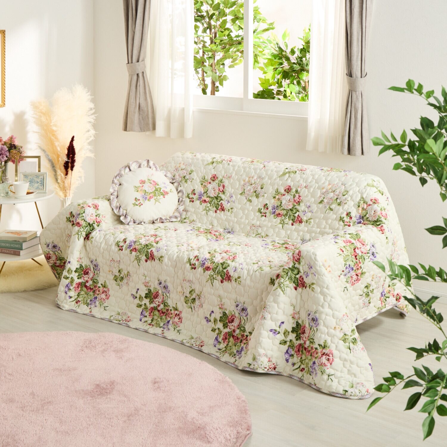 ローラアシュレイ ローズモア キルトマルチカバー ＜２４０×１９０ｃｍ＞