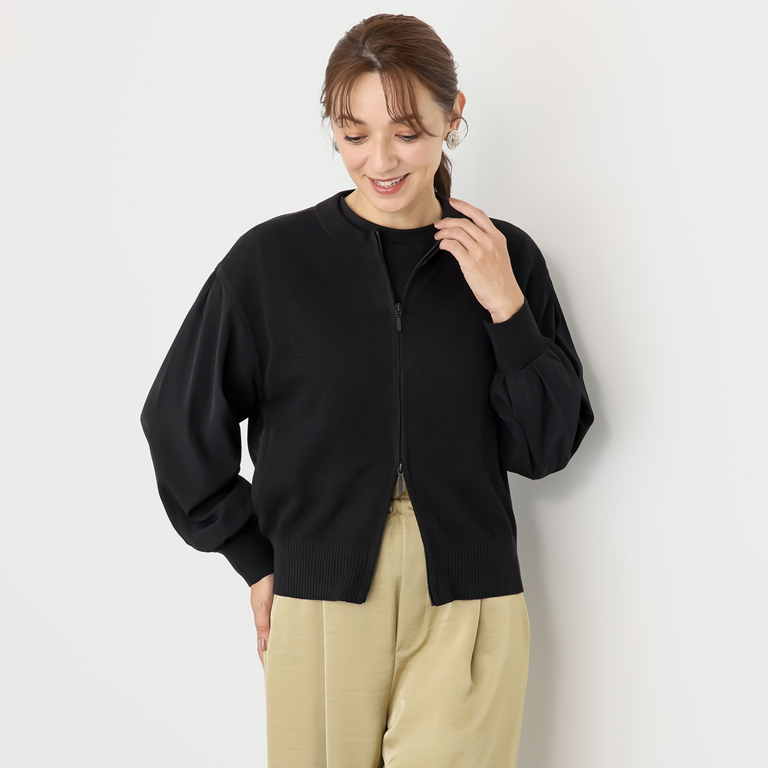 ゼラールスポーツ さっと羽織れておしゃれ！ リネン混タック編 布帛コンビブルゾン