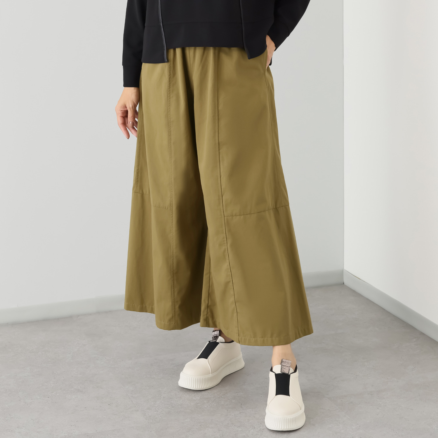 ゼラールスポーツ コットンツイル パネル切替 スカート風パンツ