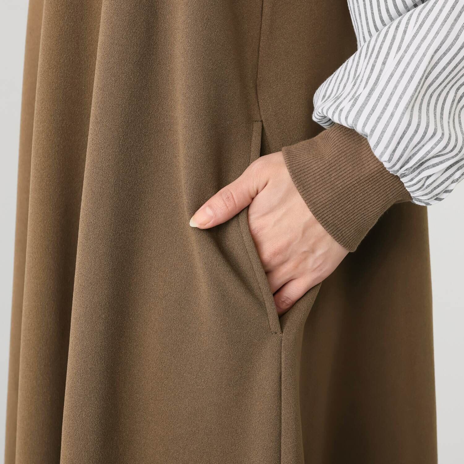 ゼラールスポーツ きれいめジャージー 異素材コンビ レイヤード風ワンピース