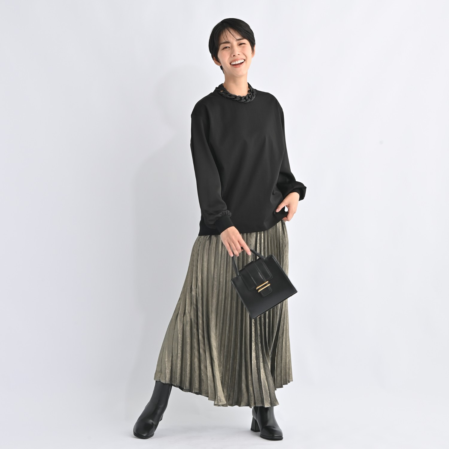 ゼラールスポーツ 細見え確定！ スーピマコットン混 ハイゲージポンチ ニットコンビプルオーバー