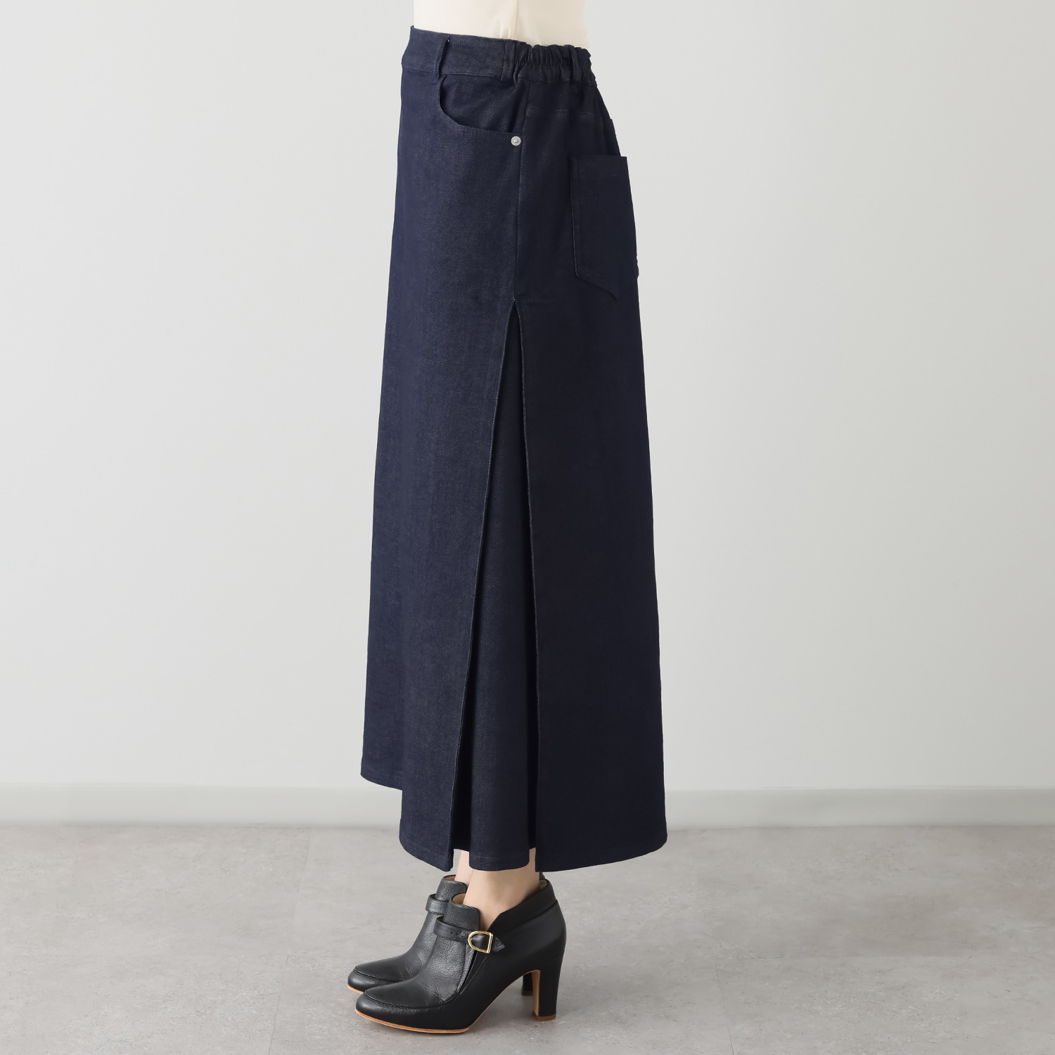 ゼラールスポーツ のびのびストレッチデニム サイドフレアー ミモレスカート