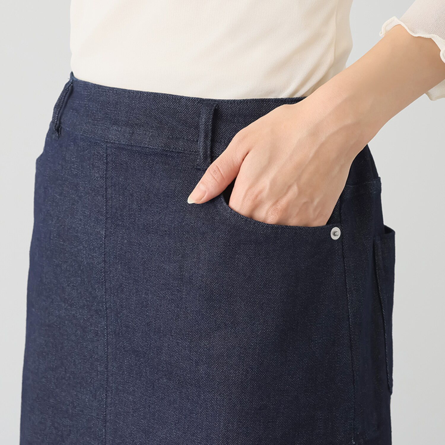 ゼラールスポーツ のびのびストレッチデニム サイドフレアー ミモレスカート