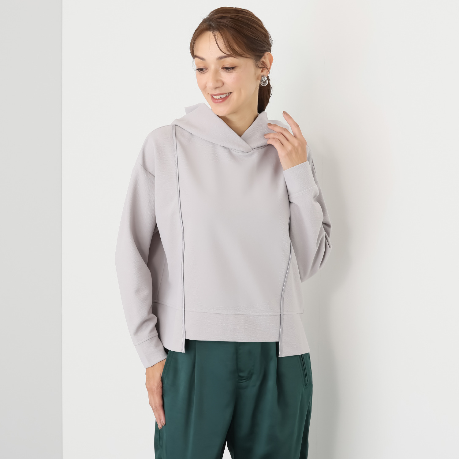 ゼラールスポーツ パイピングアクセント ツイルジャージー きれい見え フーディープルオーバー