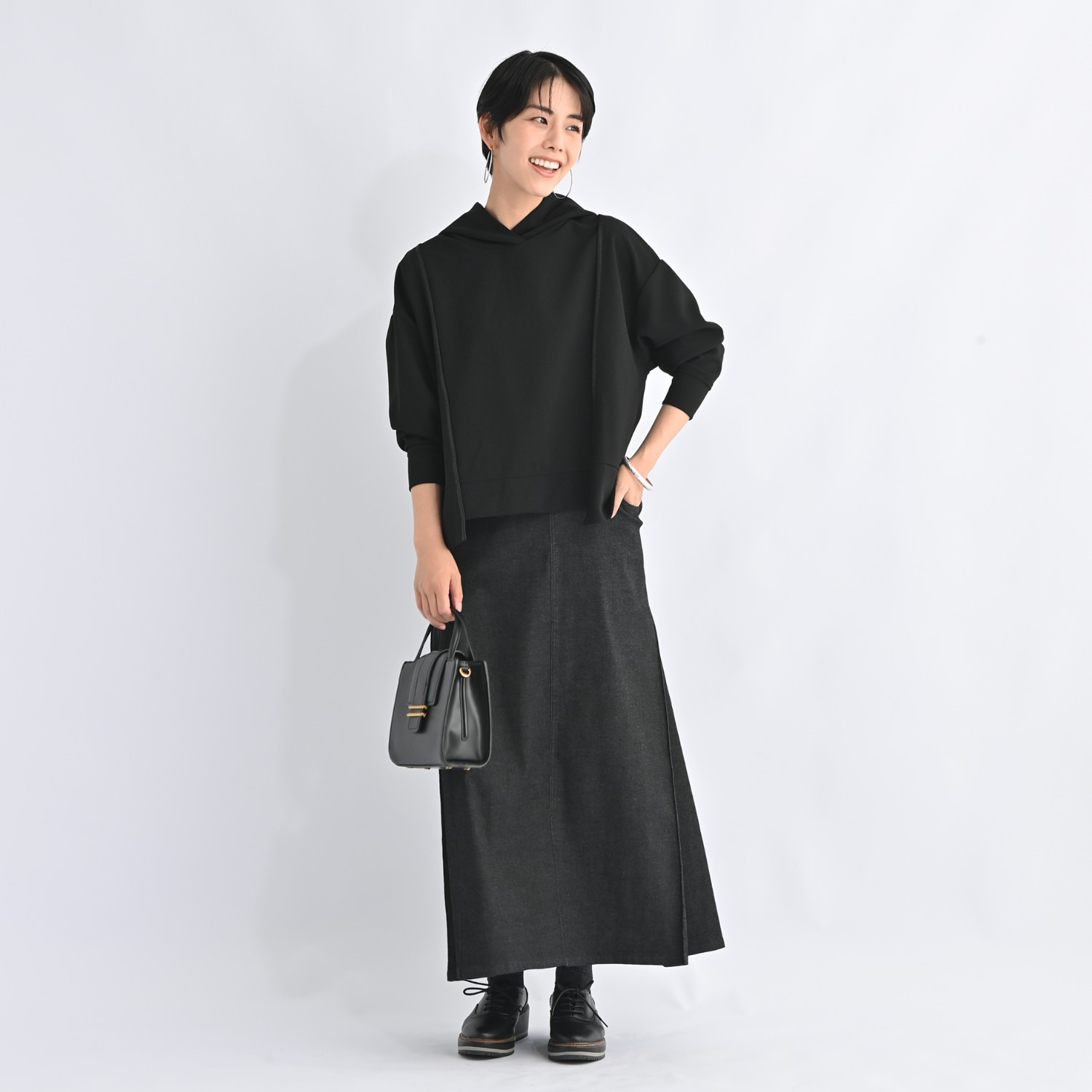 ゼラールスポーツ パイピングアクセント ツイルジャージー きれい見え フーディープルオーバー