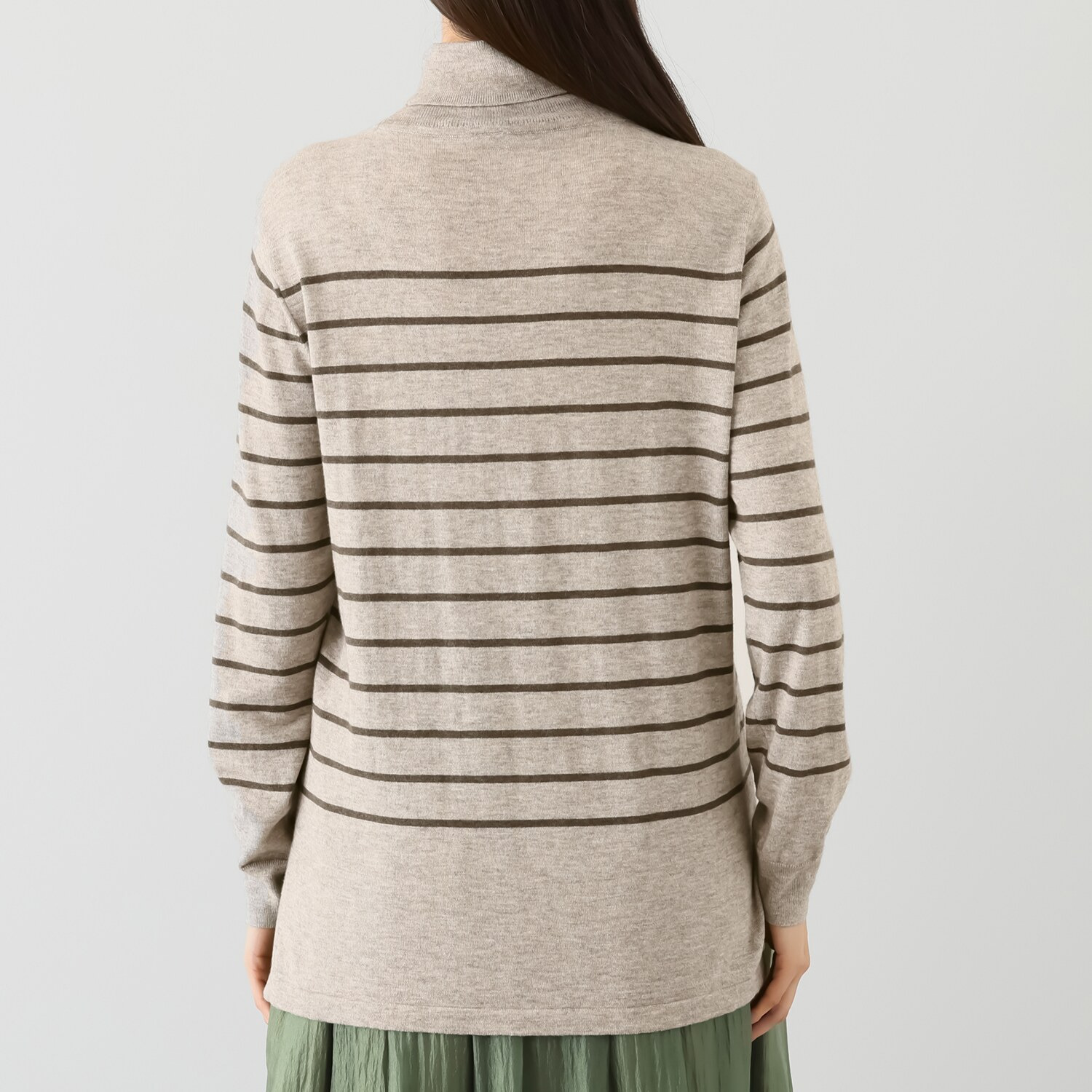 スピンブルー ギザコットンとヤクの 極上ブレンド！ ラグジュアリーニット ハイネックプルオーバー