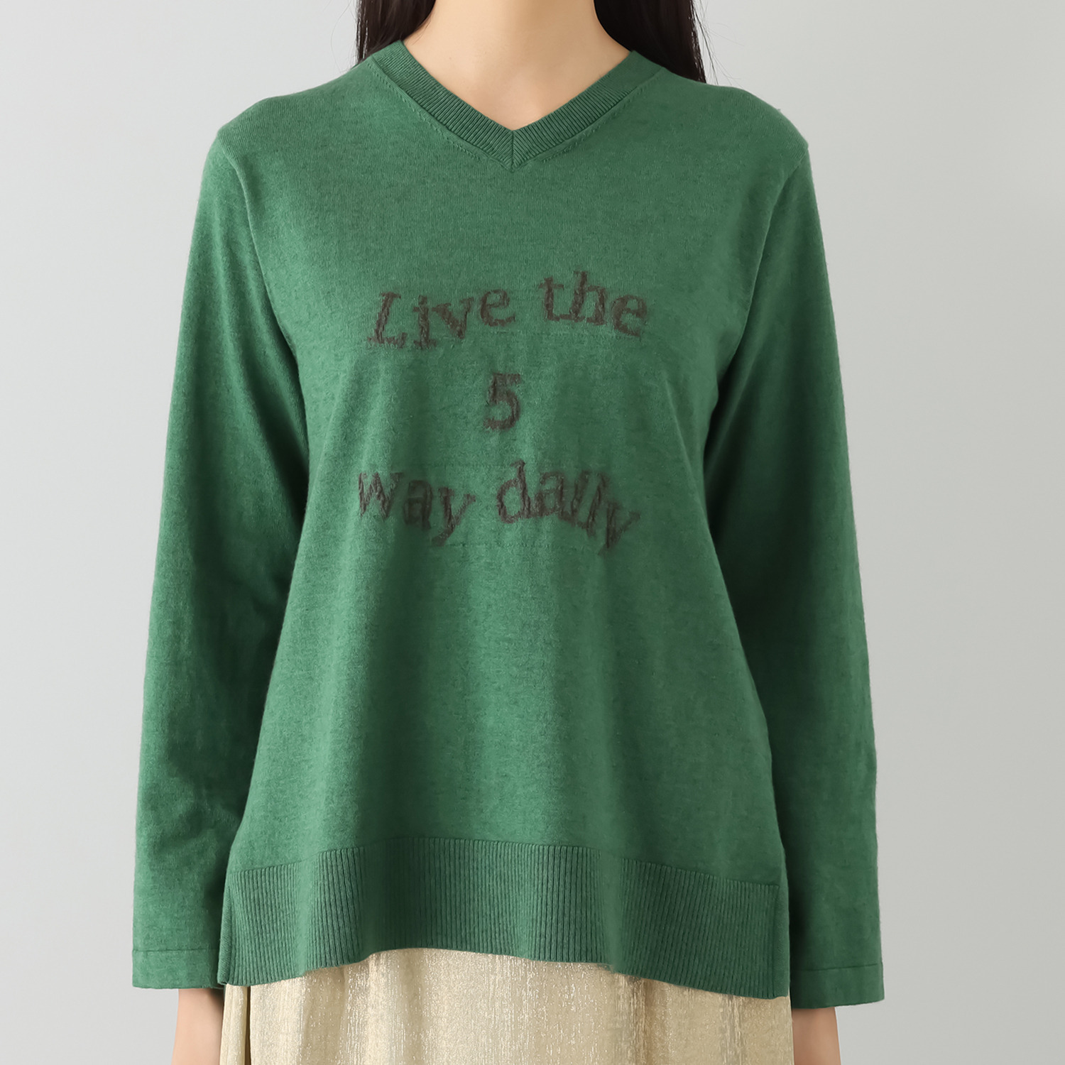 スピンブルー ギザコットンとヤクの 極上ブレンド！ ラグジュアリーニット レタードプルオーバー