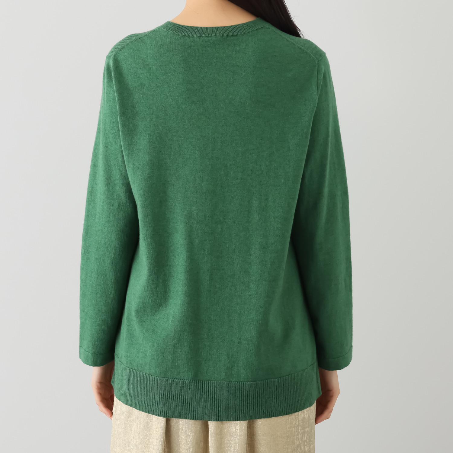 スピンブルー ギザコットンとヤクの 極上ブレンド！ ラグジュアリーニット レタードプルオーバー