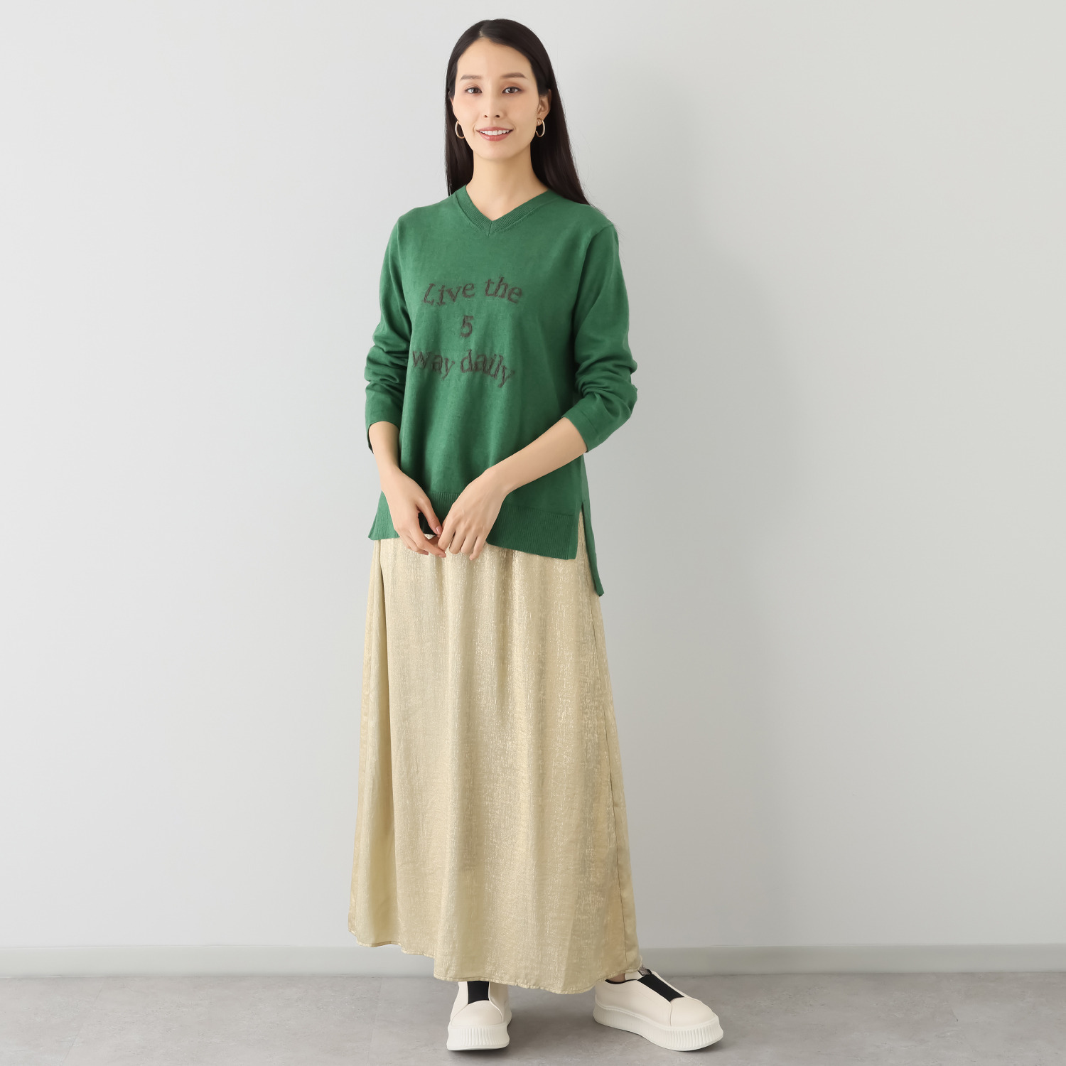 スピンブルー ギザコットンとヤクの 極上ブレンド！ ラグジュアリーニット レタードプルオーバー