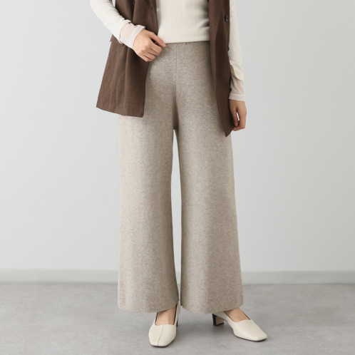 スピンブルー　ギザコットンとヤクの　極上ブレンド！　ラグジュアリーニット　ワイドパンツ