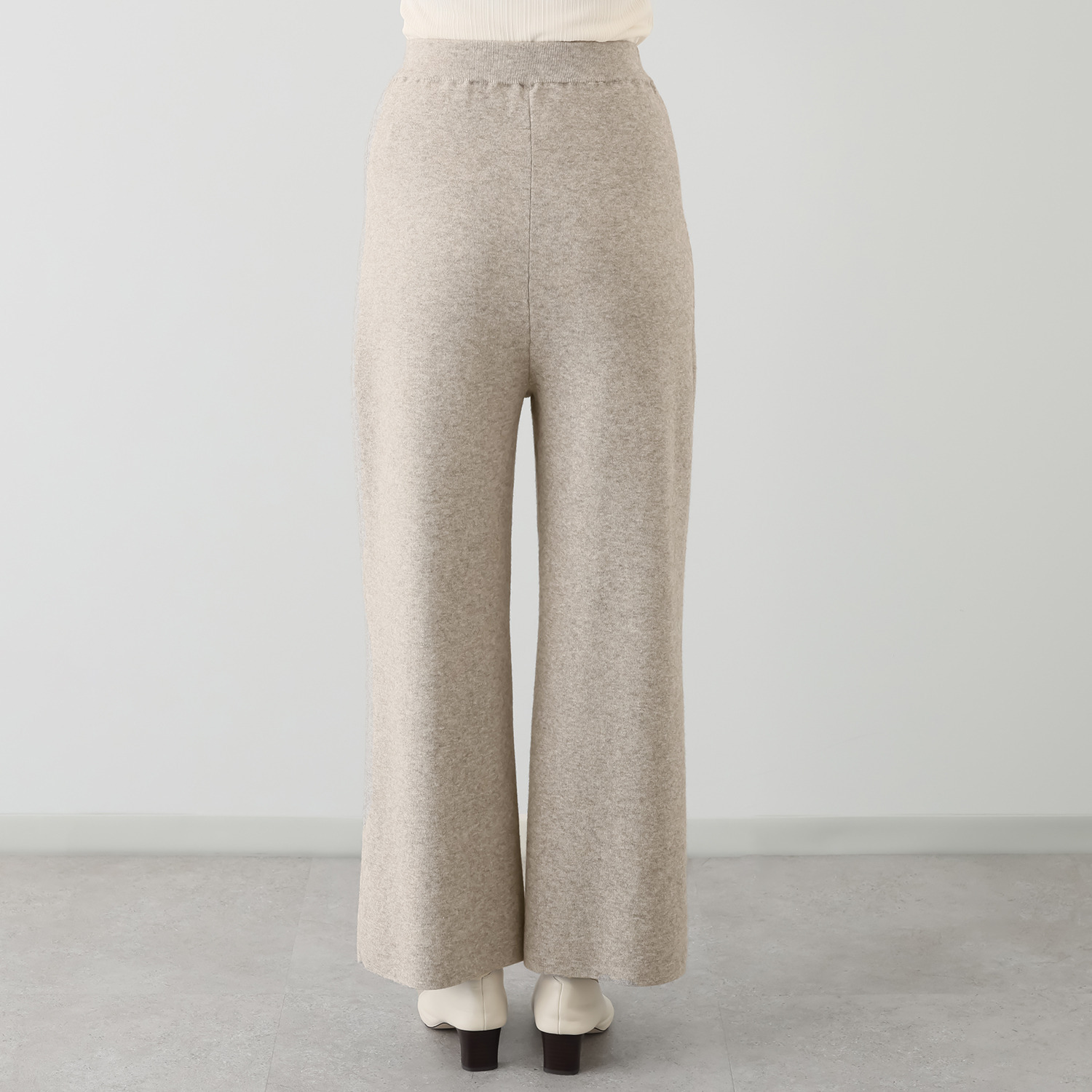 スピンブルー ギザコットンとヤクの 極上ブレンド！ ラグジュアリーニット ワイドパンツ