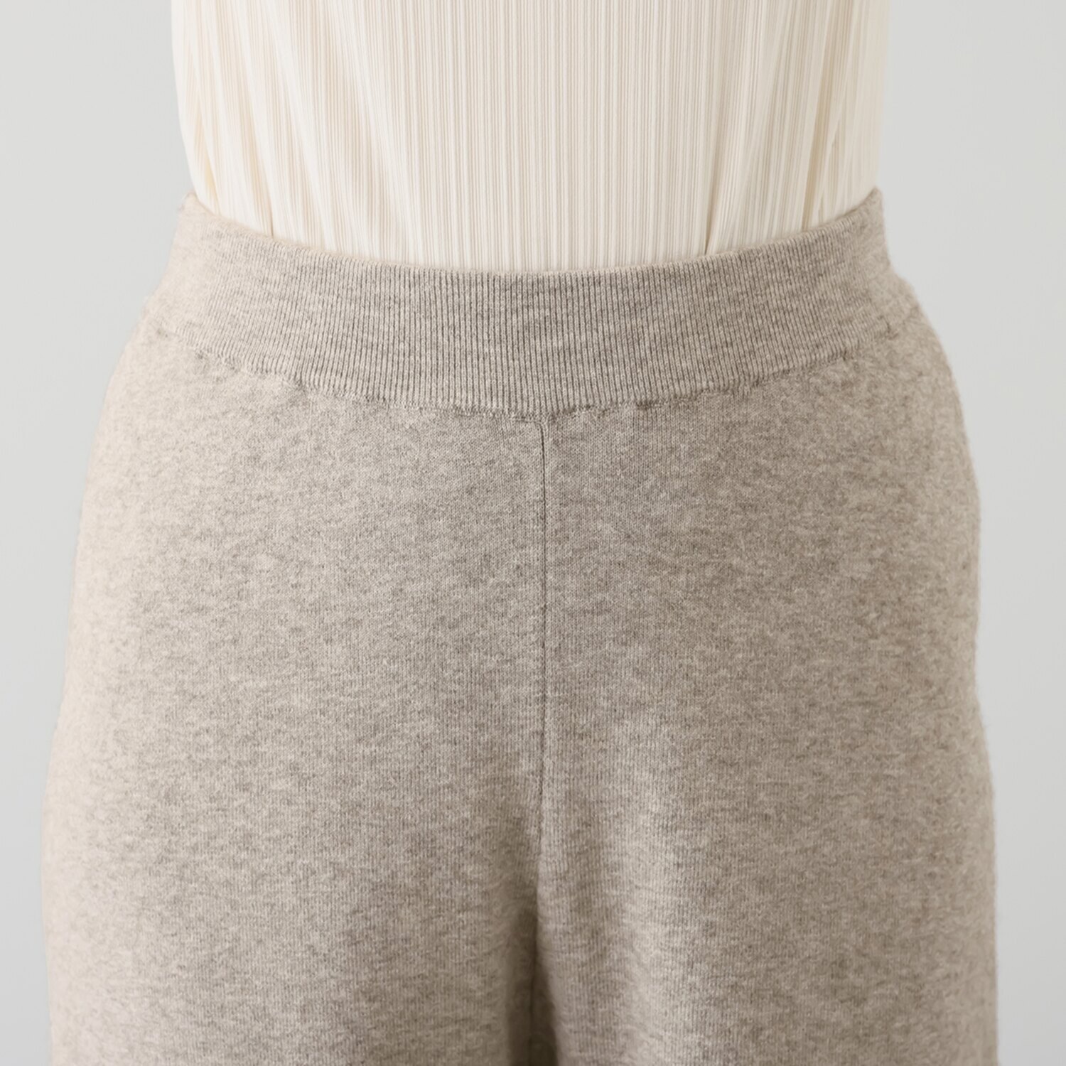 スピンブルー ギザコットンとヤクの 極上ブレンド！ ラグジュアリーニット ワイドパンツ