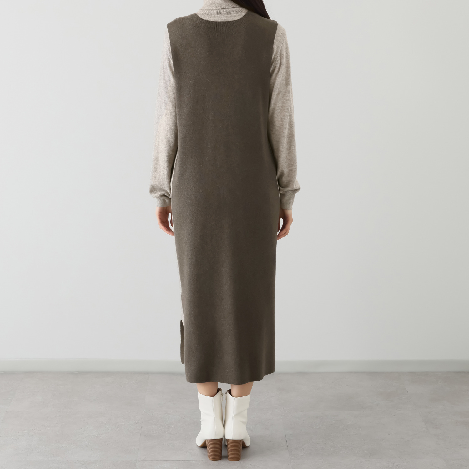 スピンブルー ギザコットンとヤクの 極上ブレンド！ ラグジュアリーニット 配色アクセント ジャンパードレス