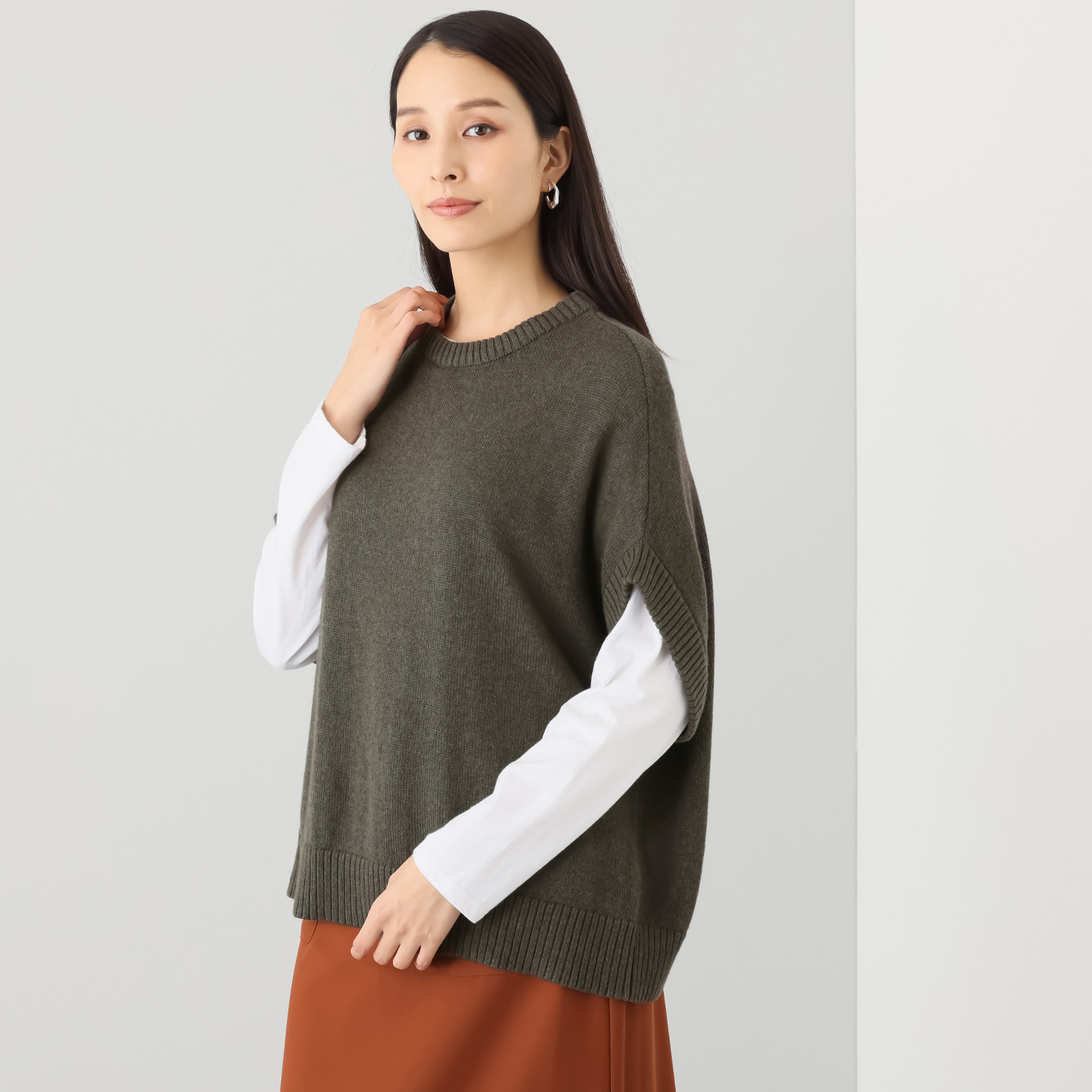 スピンブルー ギザコットンとヤクの 極上ブレンド！ ラグジュアリーニット ジレプルオーバー