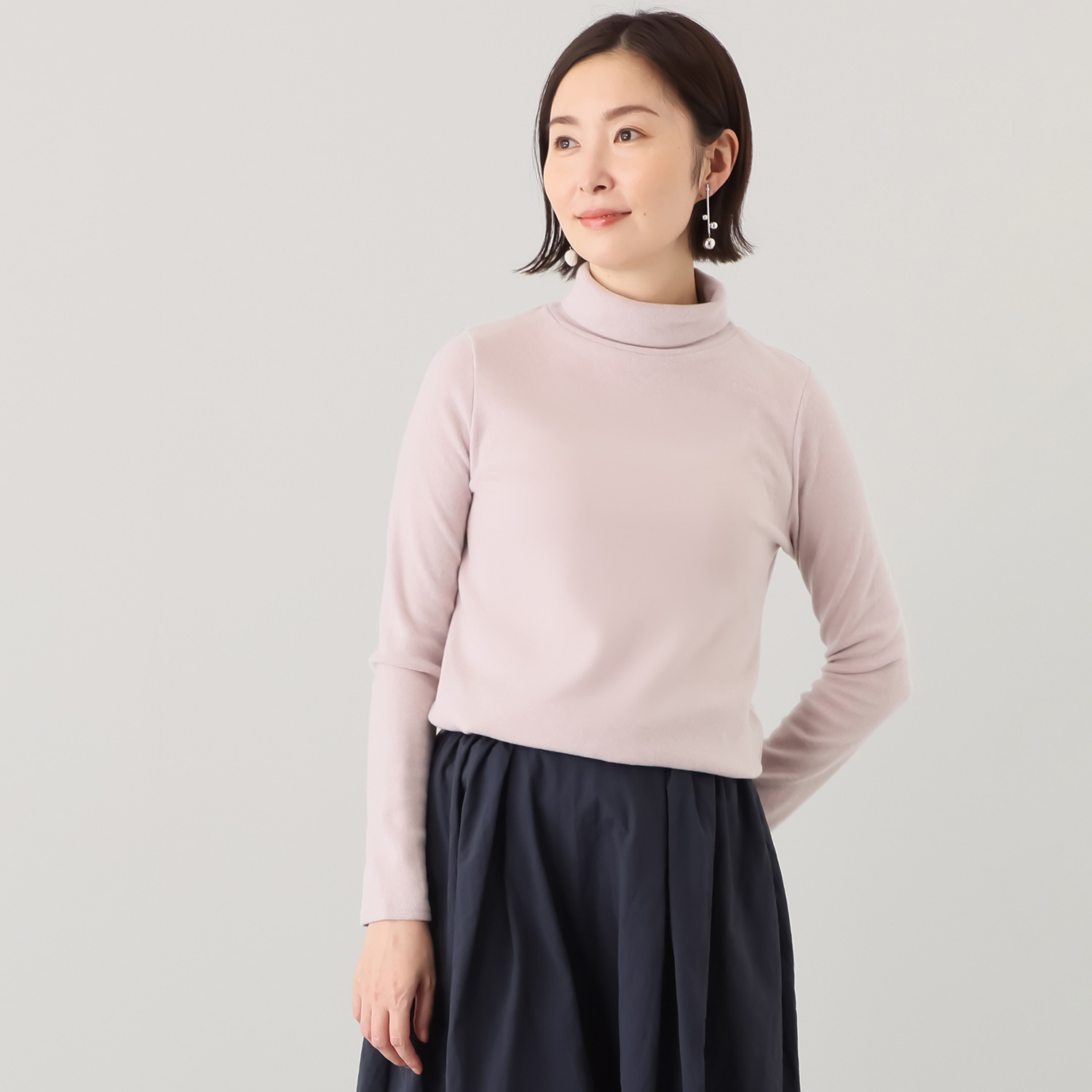 シロヤイチガントウキョウ セルウォーム ストレッチ タートルプルオーバー