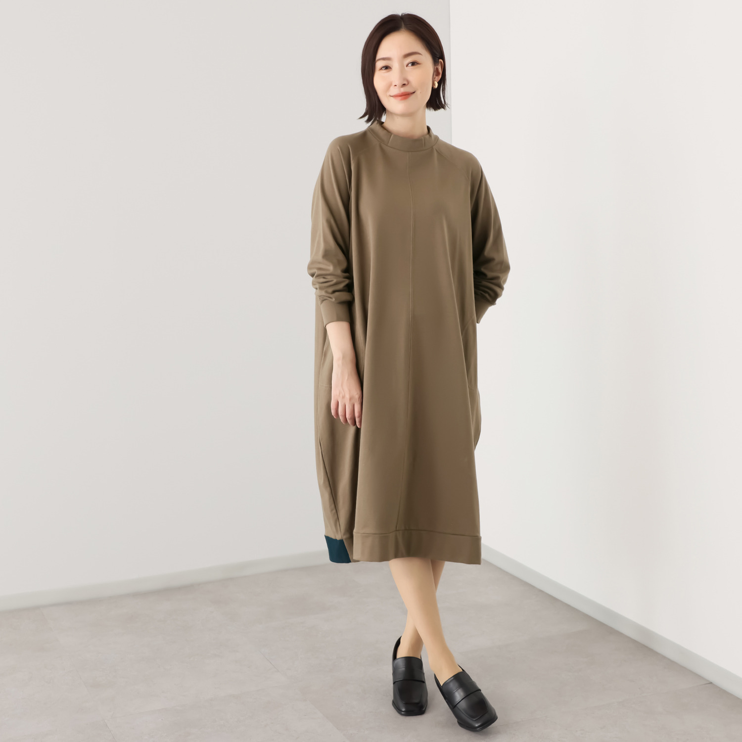 シロヤイチガントウキョウ セルウォーム インレー ワンピース