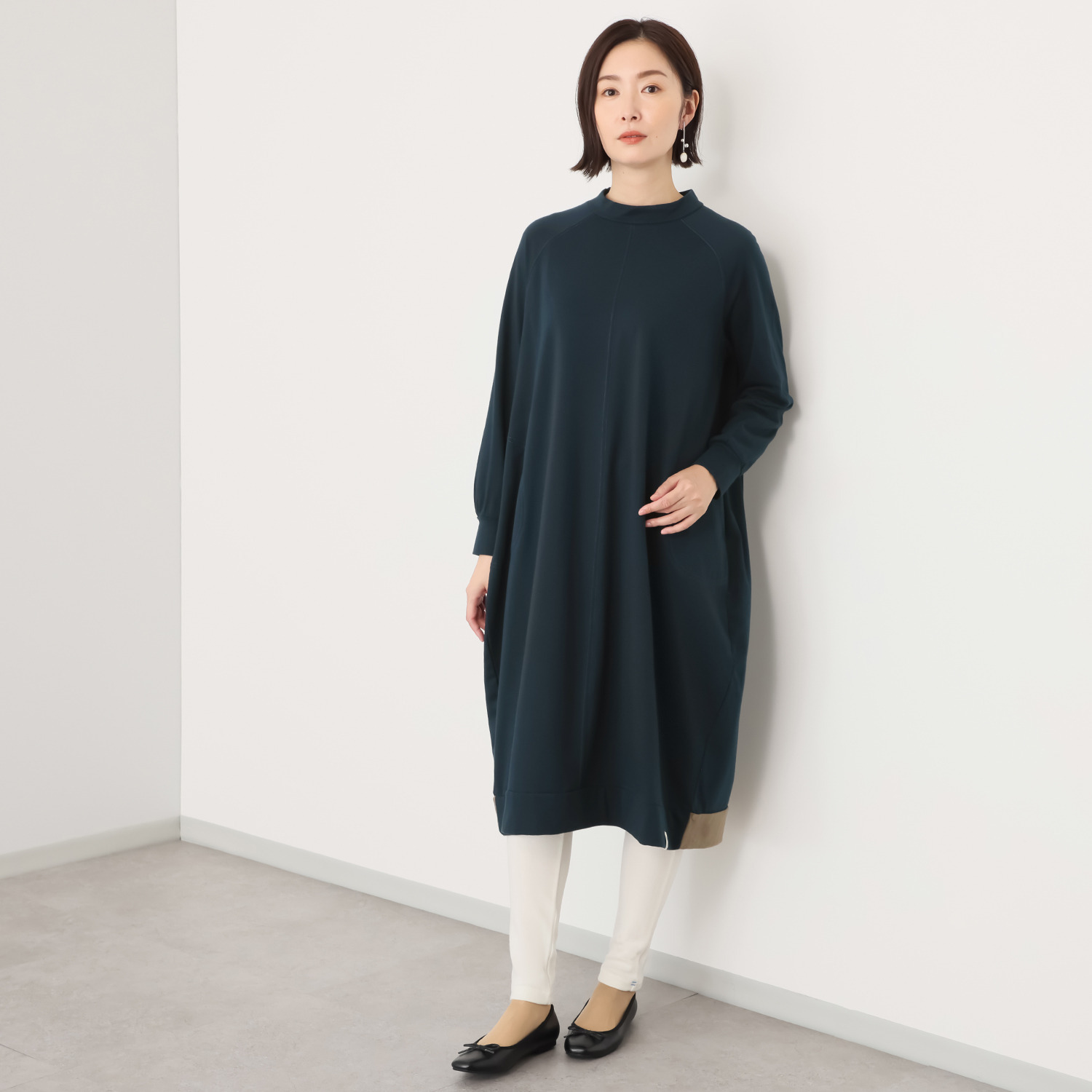 シロヤイチガントウキョウ セルウォーム インレー ワンピース