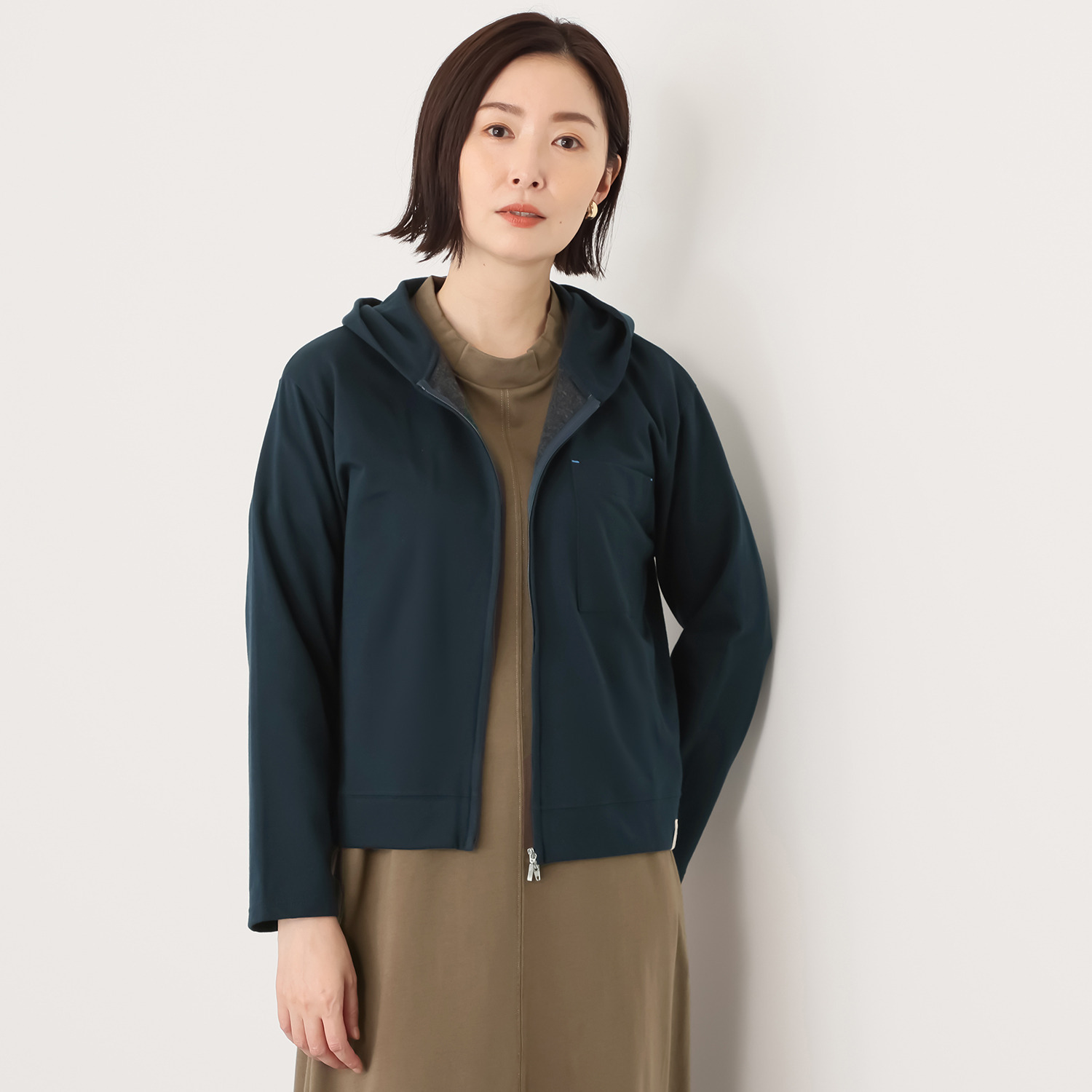 シロヤイチガントウキョウ セルウォーム インレー パーカー