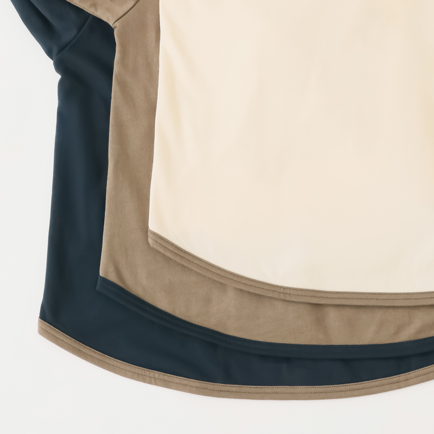 シロヤイチガントウキョウ セルウォーム インレー パーカー