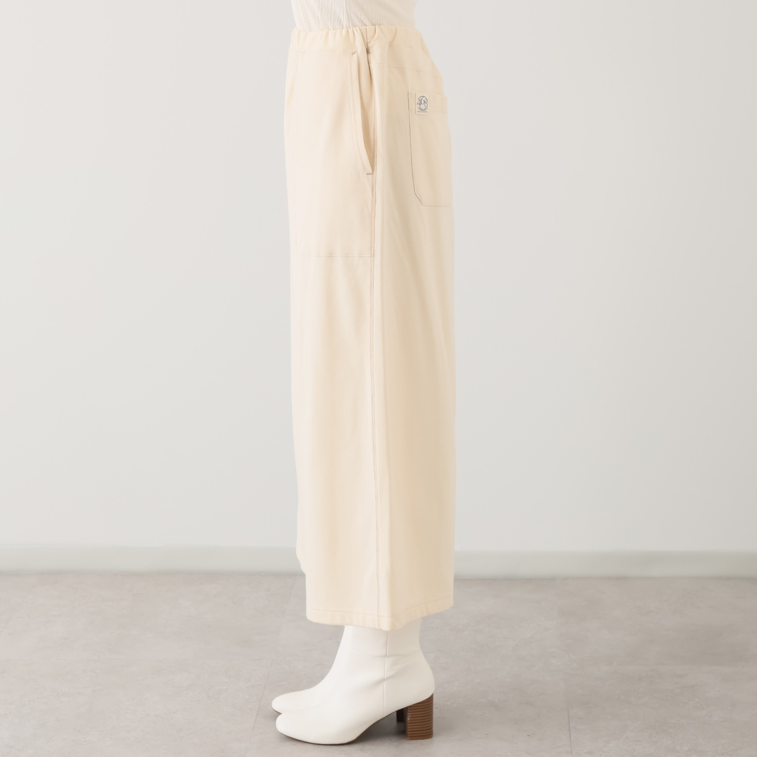 シロヤイチガントウキョウ セルウォーム インレー ワイドパンツ