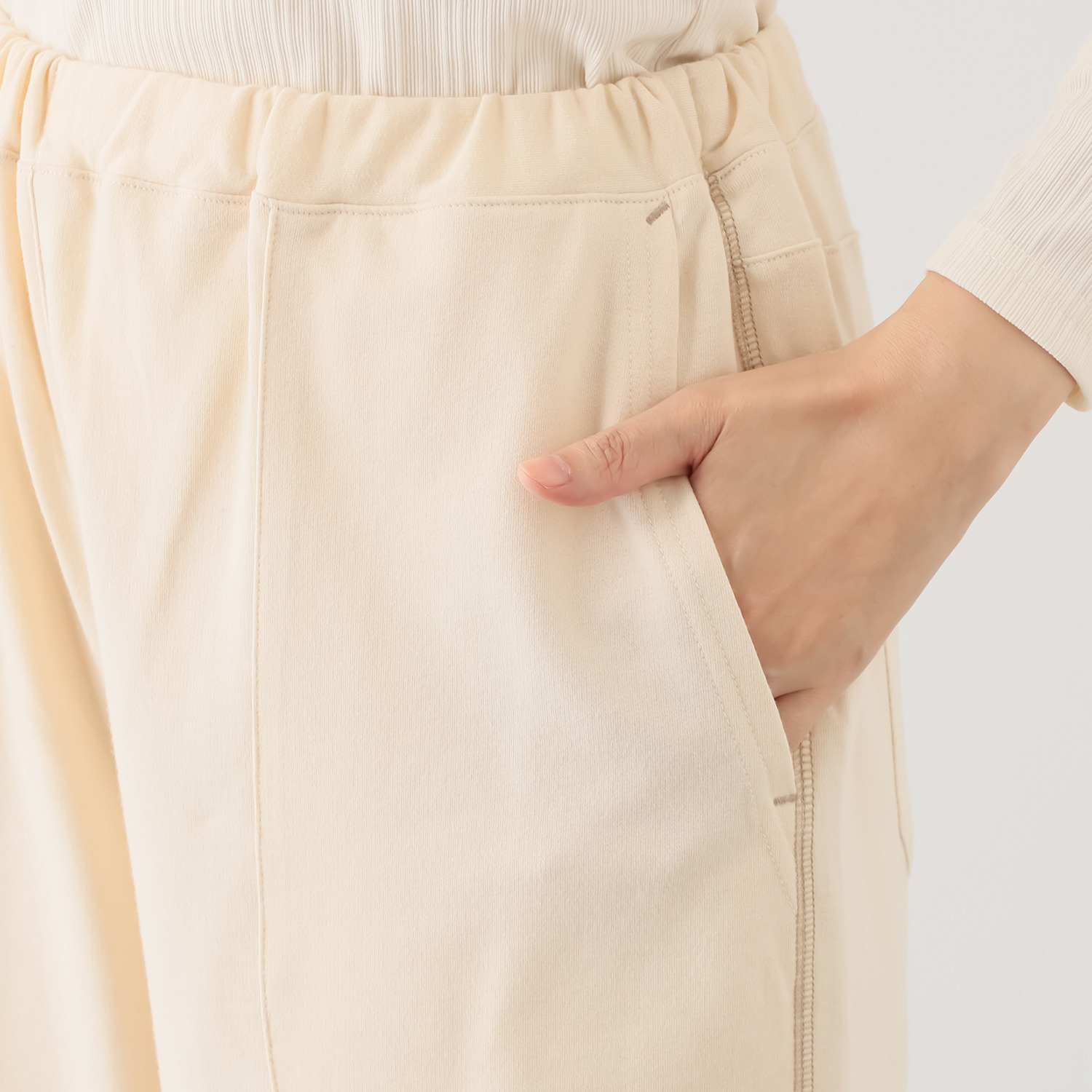 シロヤイチガントウキョウ セルウォーム インレー ワイドパンツ