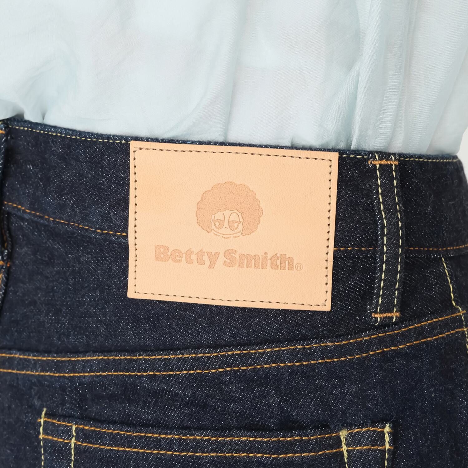 ベティスミス 日本製 レギュラーストレート デニムパンツ