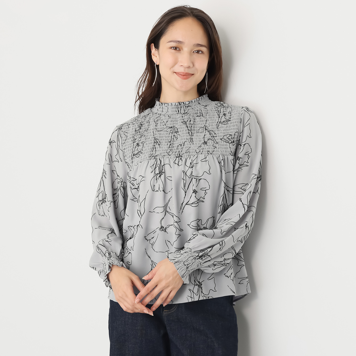 アリュメット 花柄フロッキーブラウス