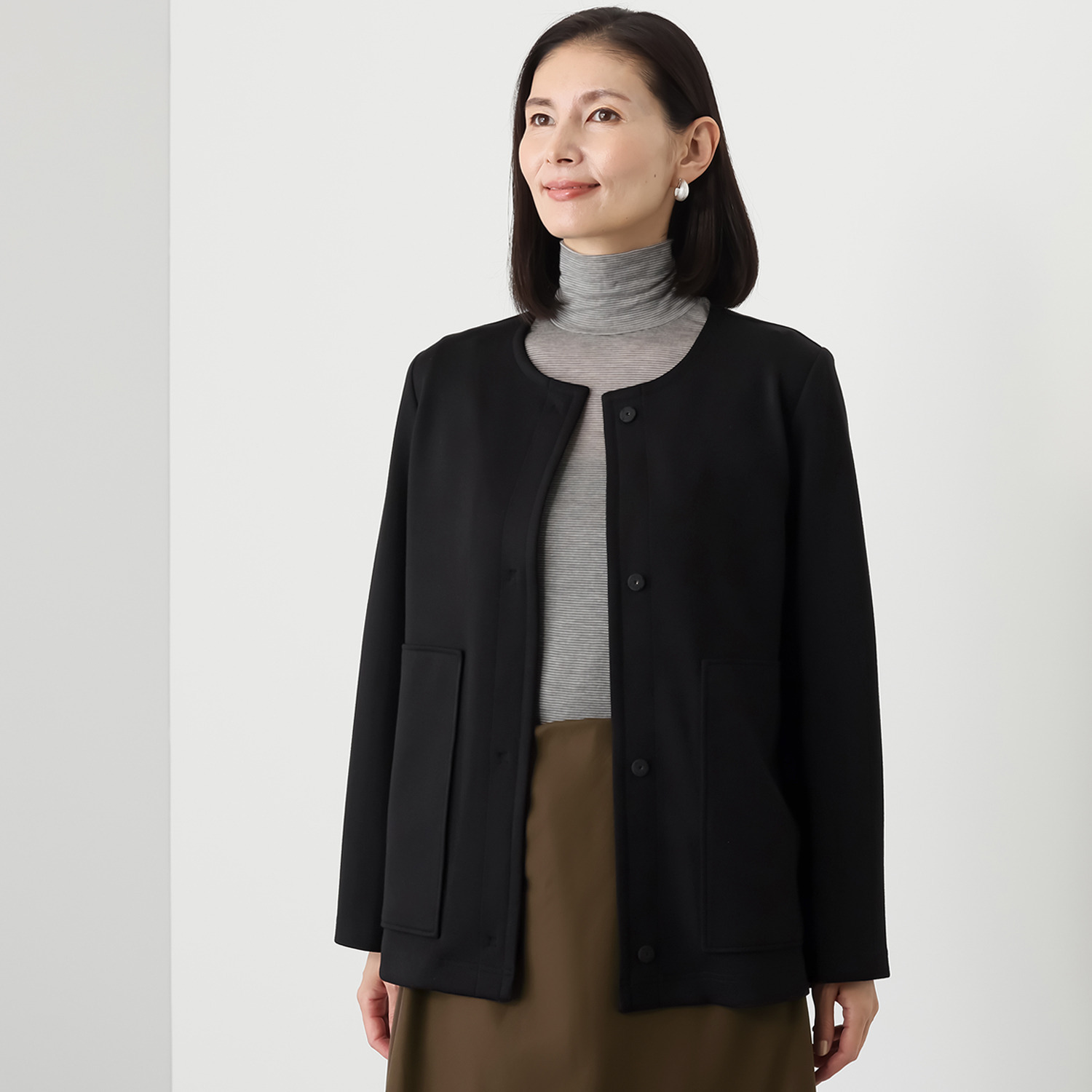 ヤエアジュテ 端境期のヘビロテに決定 モードなポケットを ハンサムに装う ジャケット