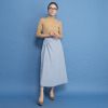 ヤエアジュテ アシンメトリーでモードを フレアーで優雅に はき心地やさしい ドレープデザインスカート