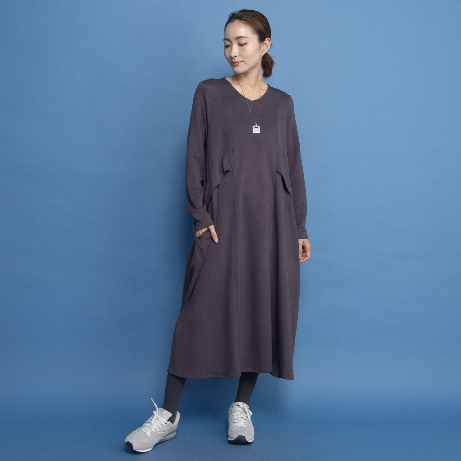 ヤエアジュテ モードなデザインを 上品に装う ヤエコワンピース