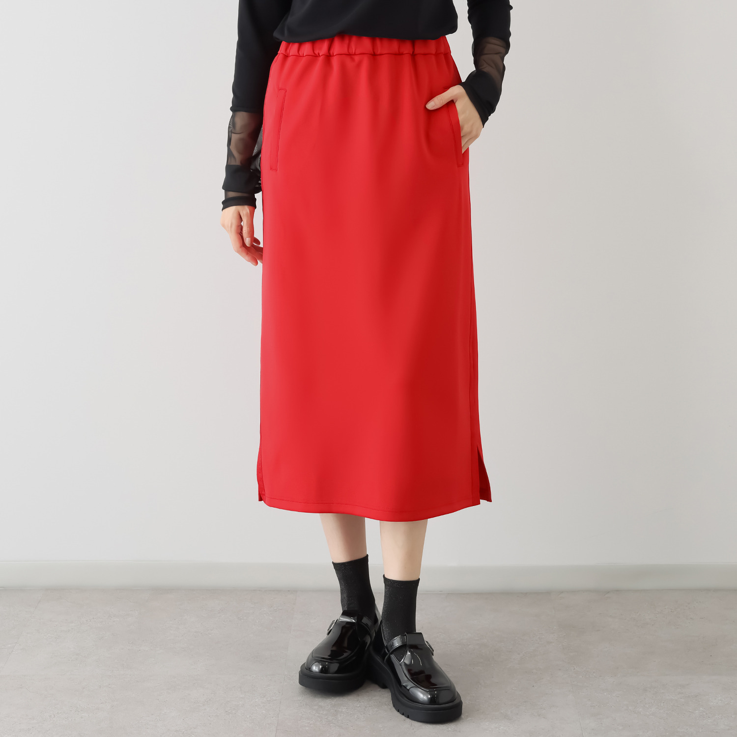 ウノ・ウノ・ドゥーエ もっちりポンチ ラインアクセント スカート