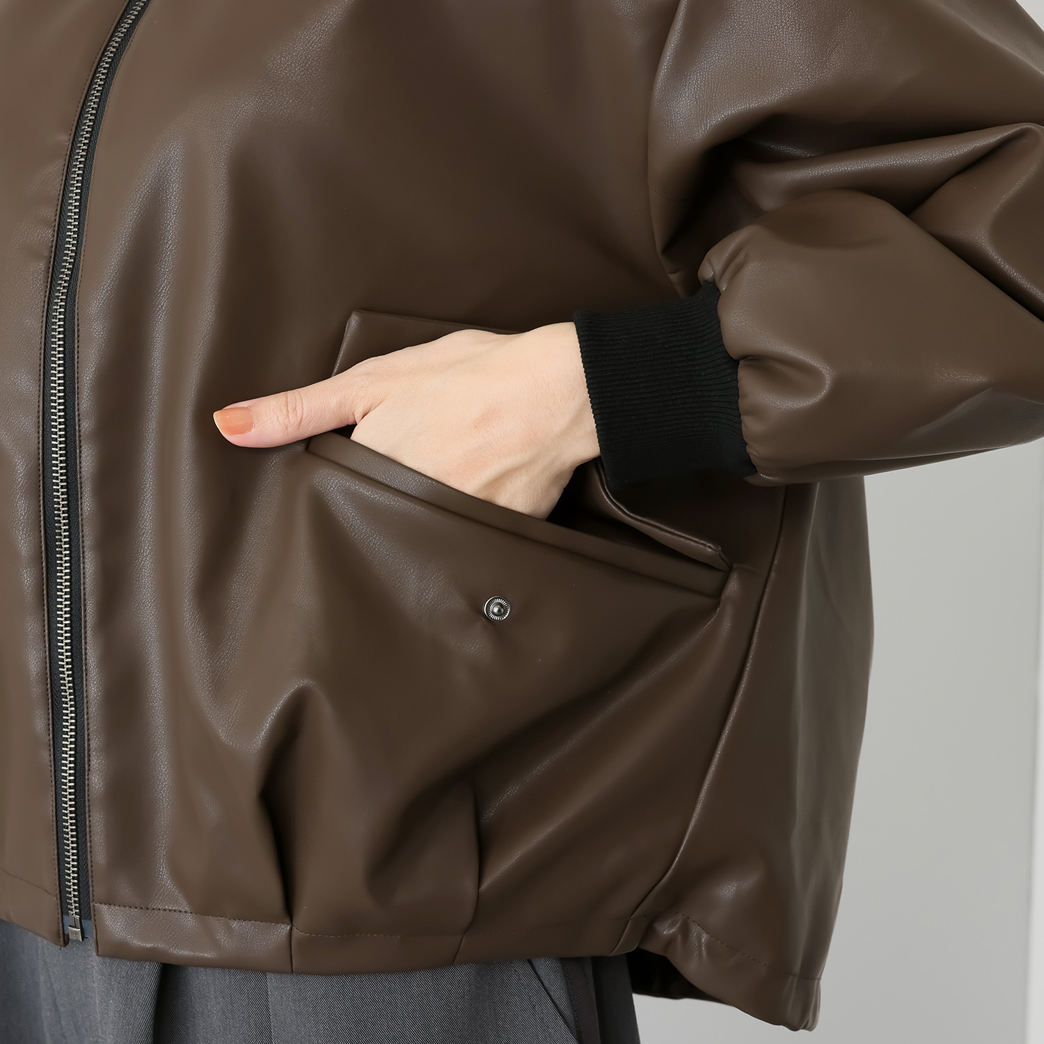 ヨウゾウカタブキ 合成皮革 オーバージャケット