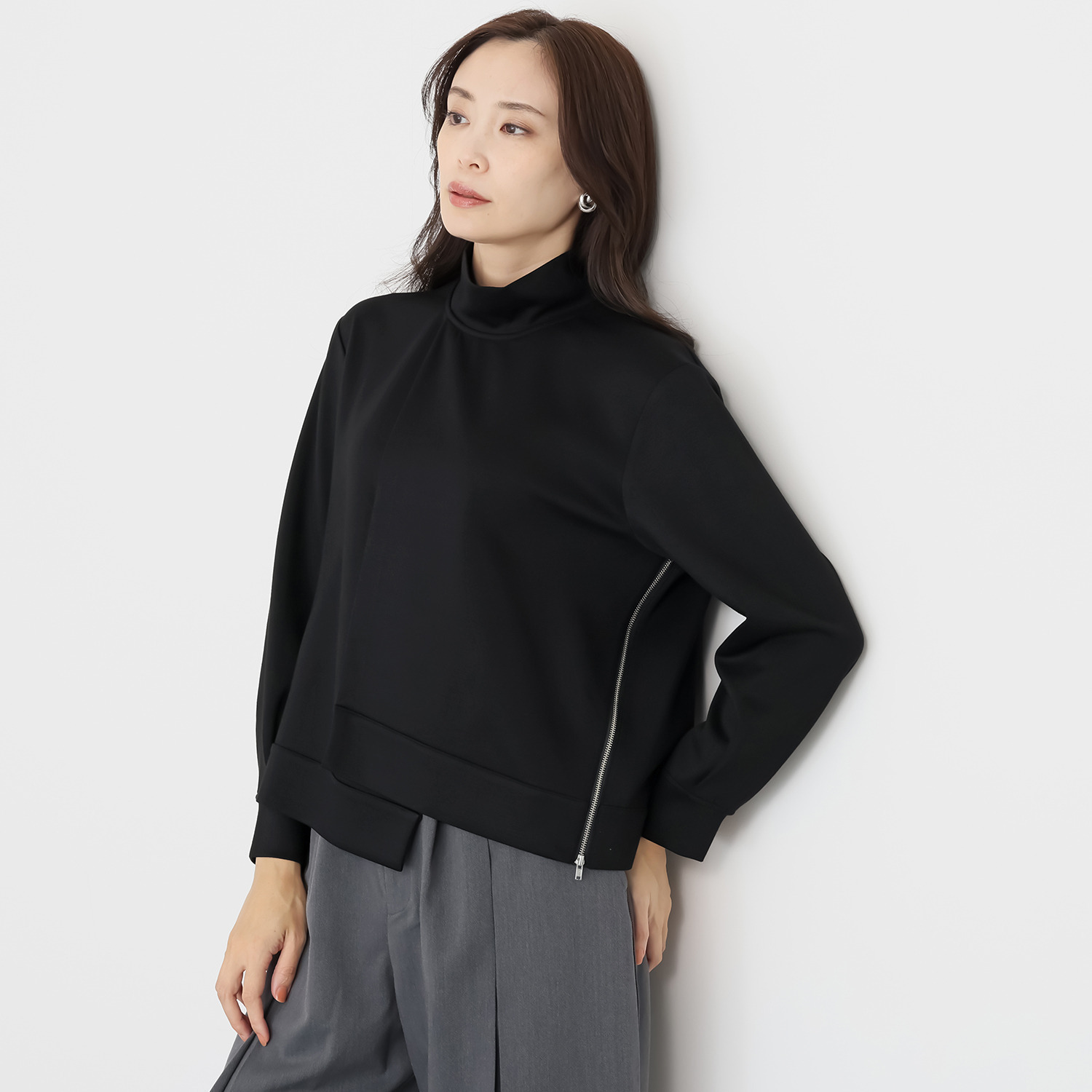 ヨウゾウカタブキ アシンメトリー ポンチプルオーバー