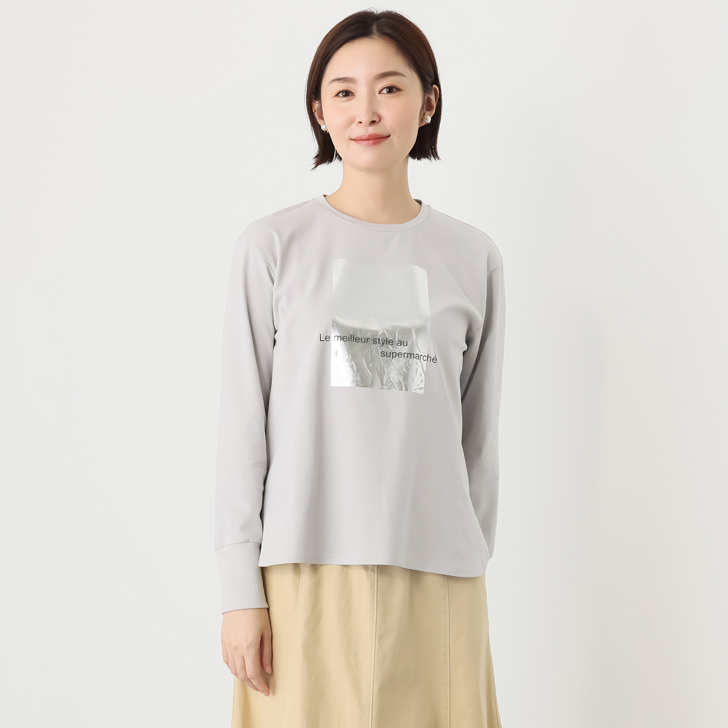 イシカワラボ★ヒトミ ソフトライトポンチ 箔プリントアクセント プルオーバー