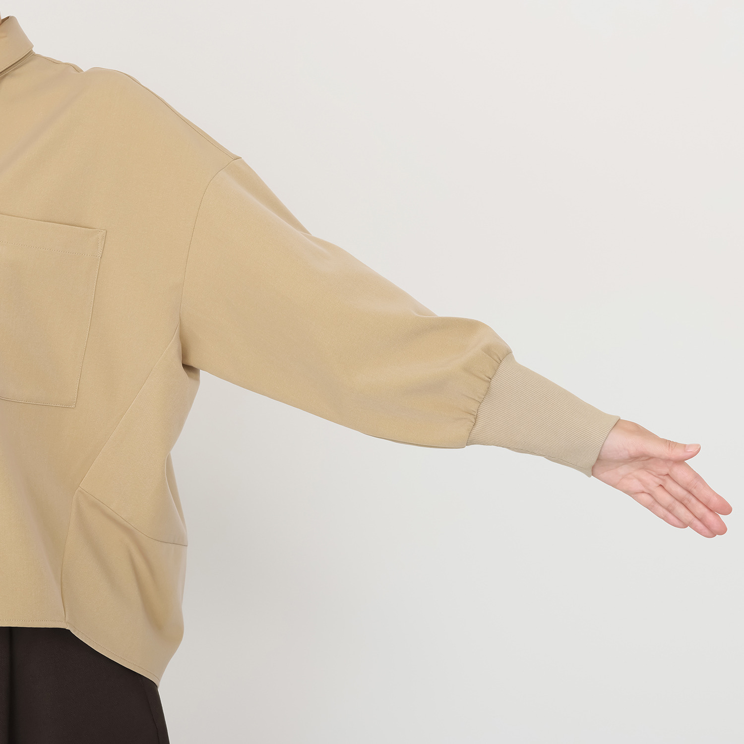 イシカワラボ★ヒトミ ストレッチツイル 袖リブアクセント 羽織りシャツ