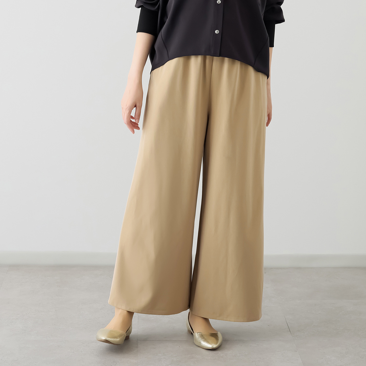 イシカワラボ★ヒトミ ストレッチツイル ドローストリング付 セミワイドパンツ