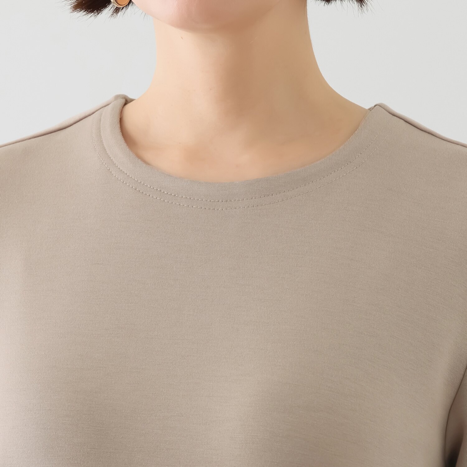 イシカワラボ★ヒトミ ソフトダンボール 袖コンシャス バックファスナーデザイン ワンピース