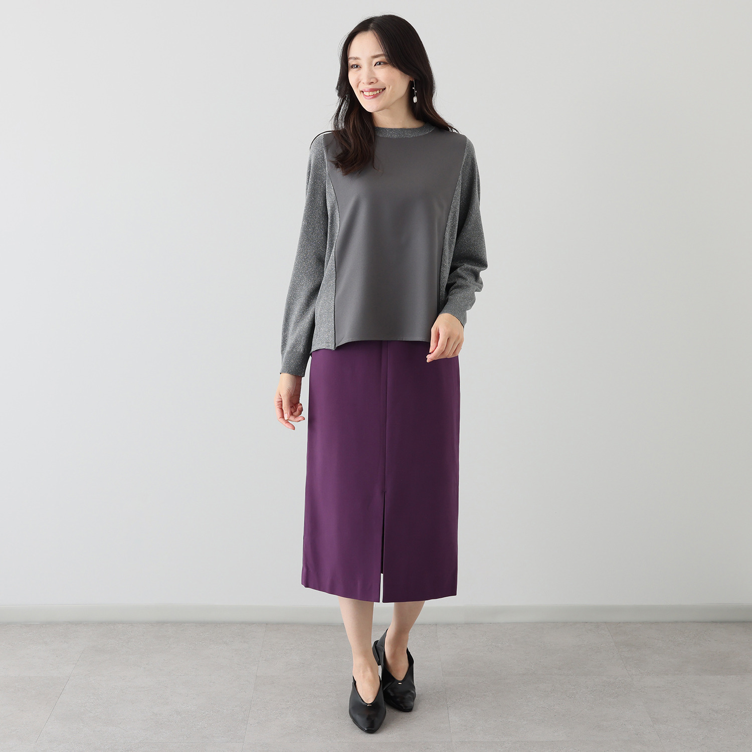 バーチ　ドゥエ ラメニットの輝きと 梨地ジョーゼットの ドッキングプルオーバー