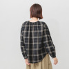 エムエムオー ギャザーチェックブラウス