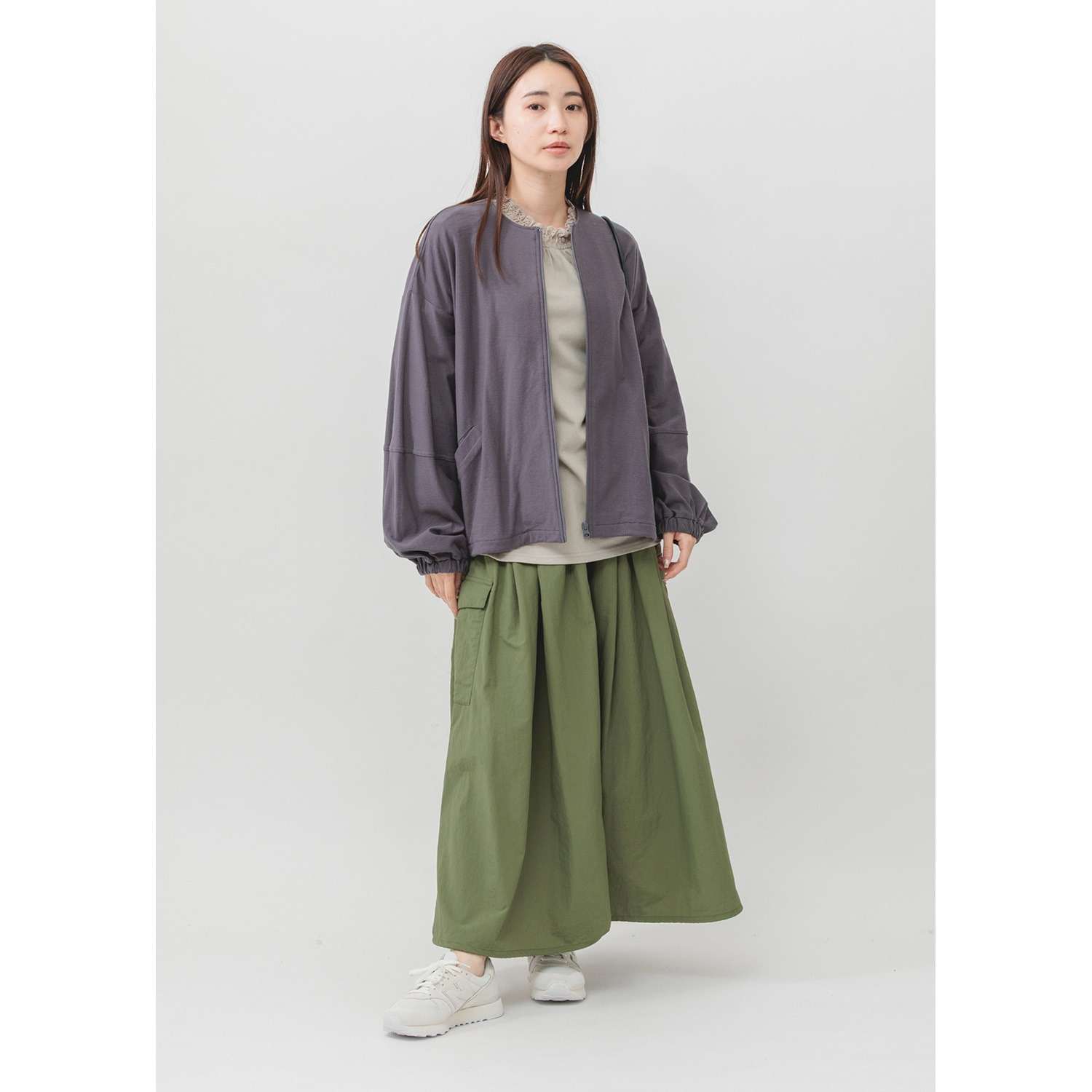 エムエムオー クルーネック ジップカーディガン