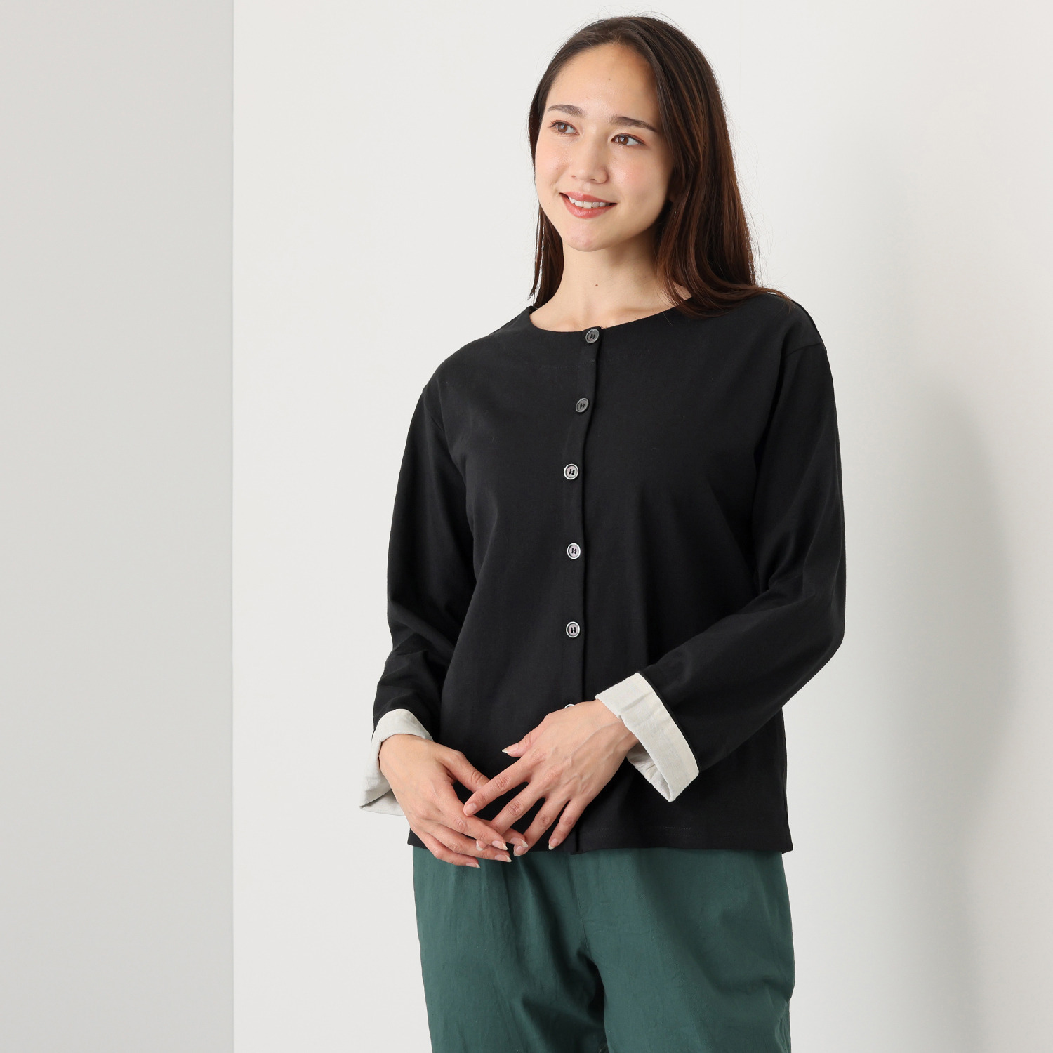 エムエムオー バスク クルーネックカーディガン