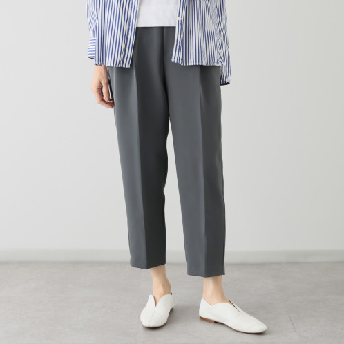 エピデミーク　センタープレス　テーパードパンツ