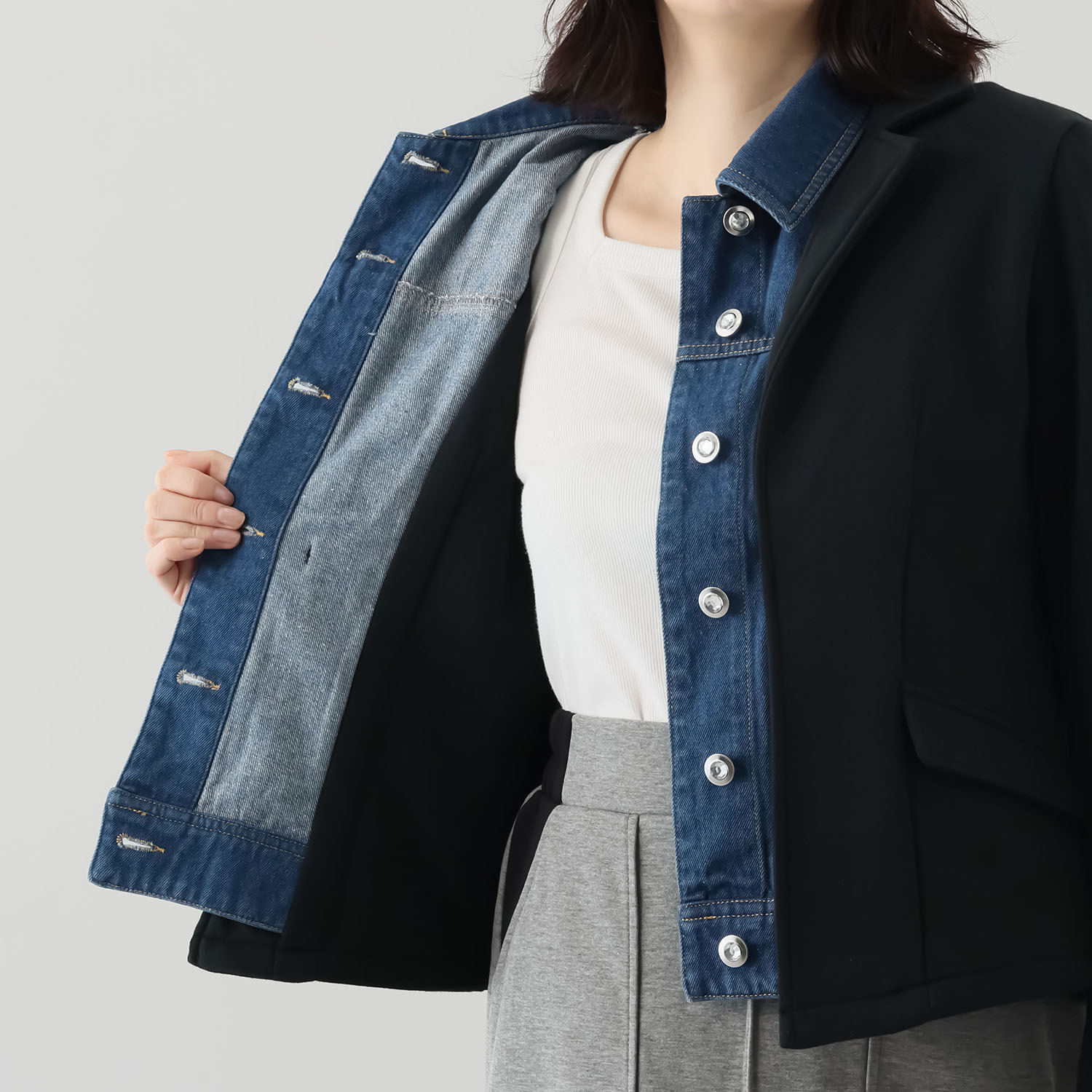 ブルーコレクション おしゃれにキマる！ レイヤード風 デニムドッキング ジャケット